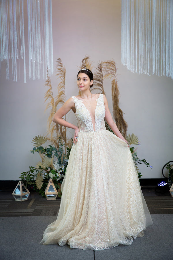 SAMPLE Sale -Daisy - Aline Wedding Dress