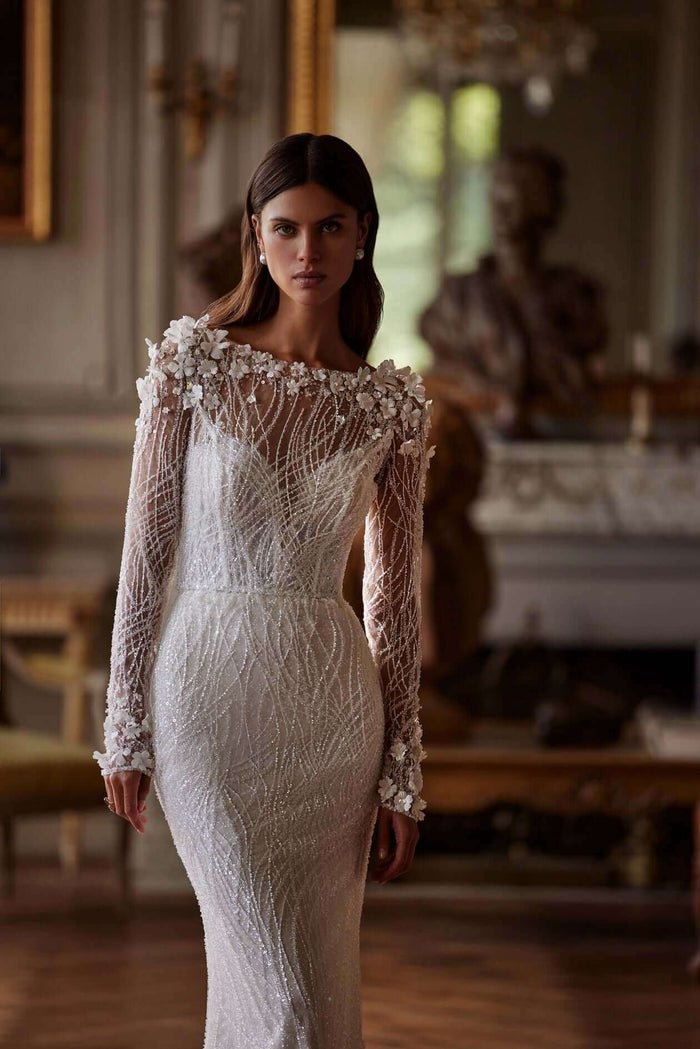 wedding gowns montreal, wedding gowns online Canada, wedding Ottawa,removable sleeves,wedding mermaid dresses, fit and flare wedding dress