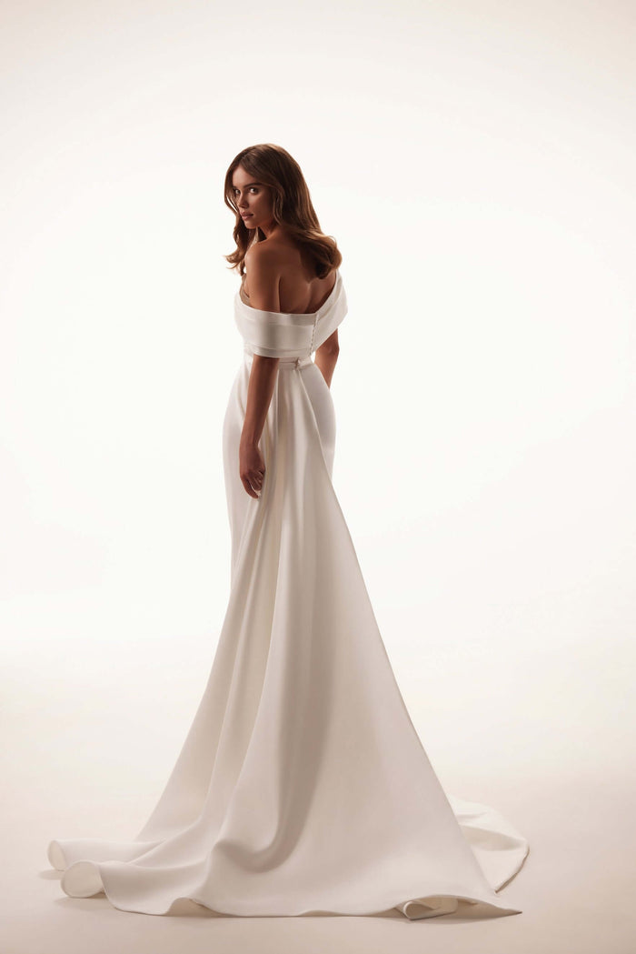 wedding dress online Canada,romantic dresses,romantic wedding dresses,best bridal sale,overskirt, mermaid wedding gown