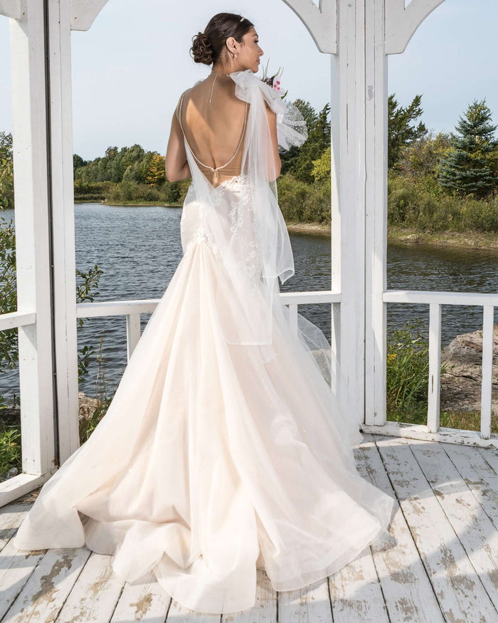 low back wedding dress, wedding dress with low back, form fitting wedding dress with train, lace wedding dress