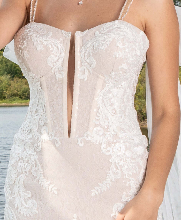 sweetheart neckline wedding dress, plunging neckline wedding dress, deep V-neck wedding dress, lace wedding dress