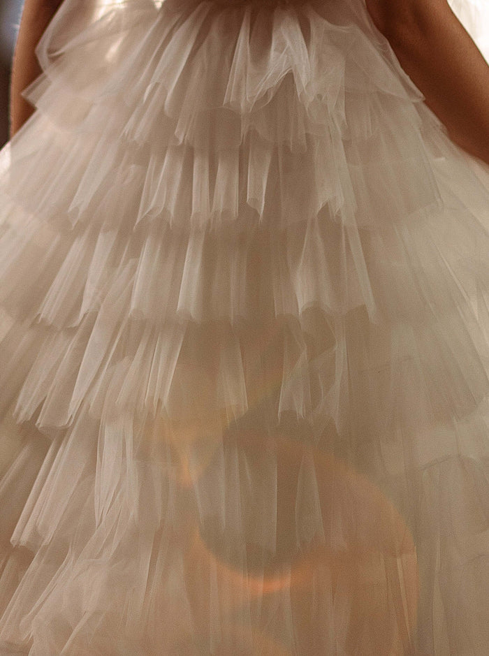 online wedding dresses Canada, ontario wedding dresses, orleans bridal boutique, ottawa bridal boutiques, satin wedding dress