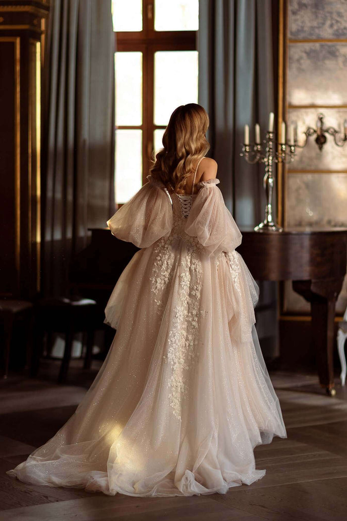 wedding dress with flowers, tulle wedding dress, couture wedding dress in Ottawa, Aline wedding dress