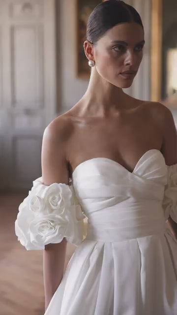 mikado wedding dress ottawa, bridal gown with sleeves, bridal shop Ontario, bridal store in ottawa, canada online wedding dress, 
