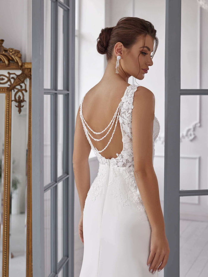 plunging neckline wedding dress, bridal stores near me, canada bridal dresses, canada online wedding dress, canada wedding gown, fit and flare wedding dress