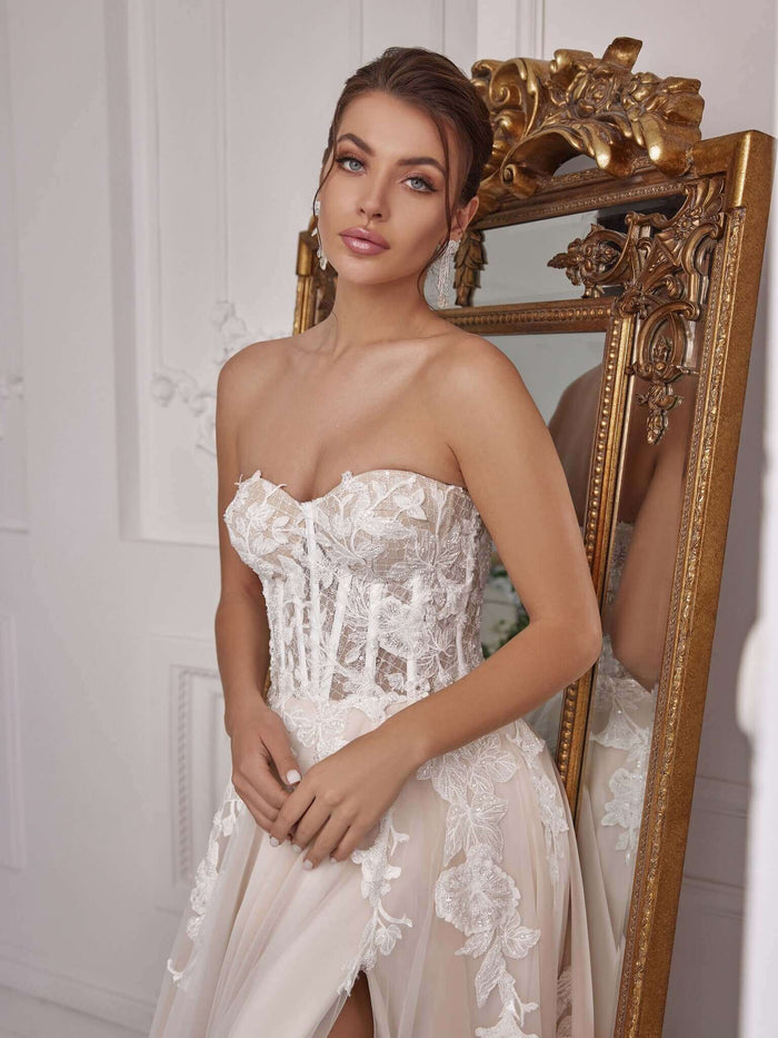  bohemian wedding dresses, wedding gowns Canada, wedding gowns montreal, wedding gowns online Canada, with love bridal Ottawa, Aline wedding dress