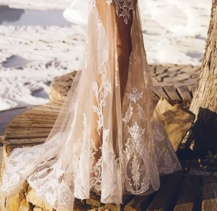 sample dresses, sample gown sale, sample gown, champagne bridal gown, ottawa wedding dress stores, revelle Ottawa, lace wedding dress