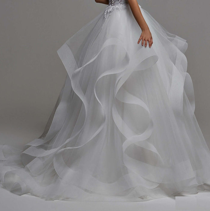 plunging neckline, wedding dress in Canada, wedding dresses in Ontario, wedding dresses online Canada, wedding dresses online shop, ball gown wedding