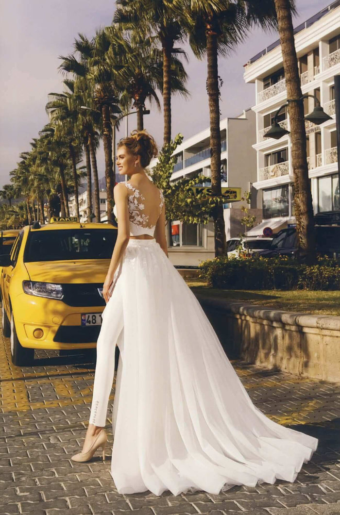 removable train, sample dress sale bridal, sample dresses for sale, sample dresses wedding, sample dresses, sample gown sale, 3 piece wedding set