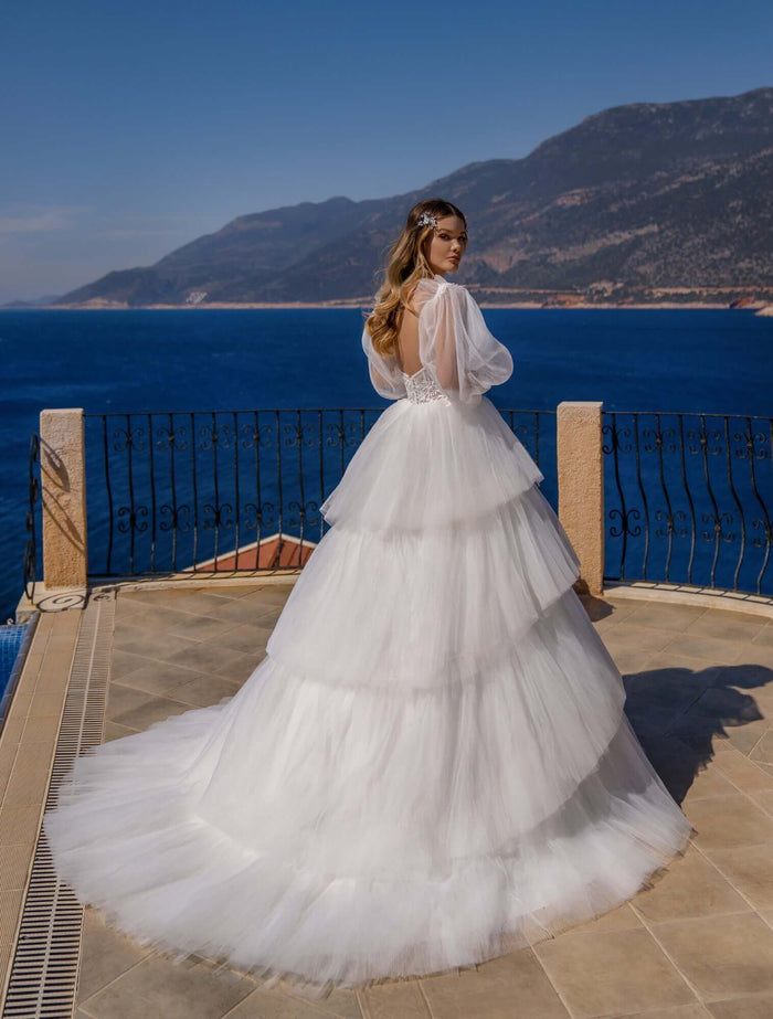 wedding dress boutique near me, wedding dress boutiques near me, wedding dress Canada, wedding dress designer Canada,  aline wedding dress