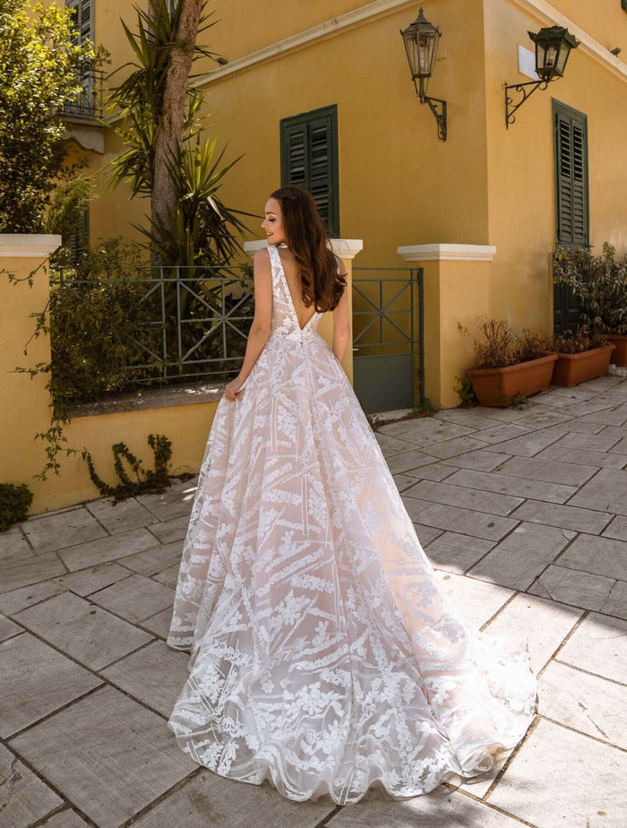 blush wedding dress, champagne bridal gown, blush bridal gown, champagne wedding dress, champagne gown, ontario wedding dresses, aline wedding dress