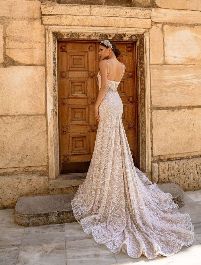 online wedding dresses Canada, ontario bridal shops, ontario wedding dresses, orleans bridal boutique, orleans bridal shop, ottawa bridal shops, fit and flare wedding dress