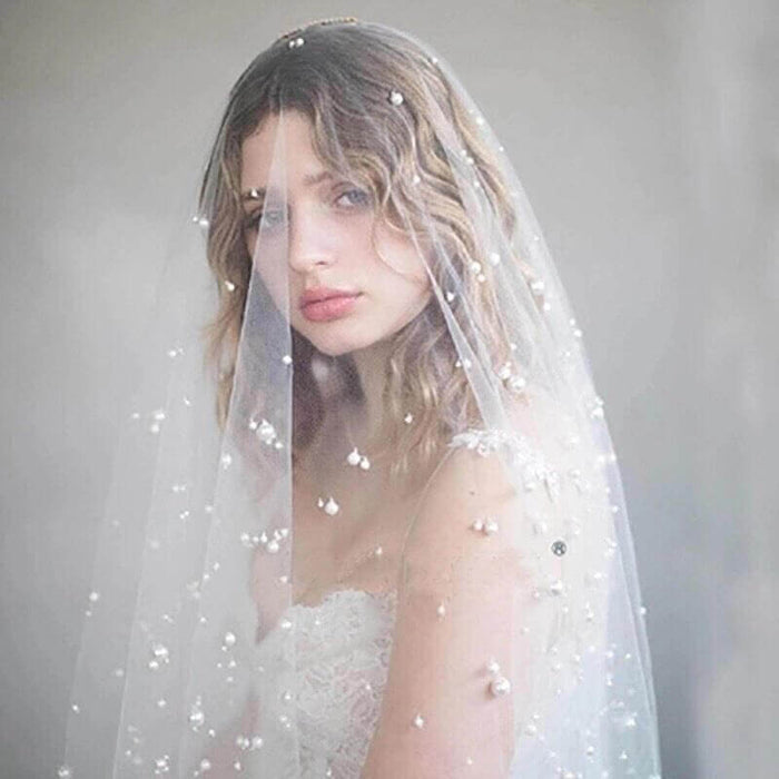 long veil, pearl bridal veil, rhinestone wedding veil, wedding accessories for bride, wedding veil for bride, wedding veil with pearls