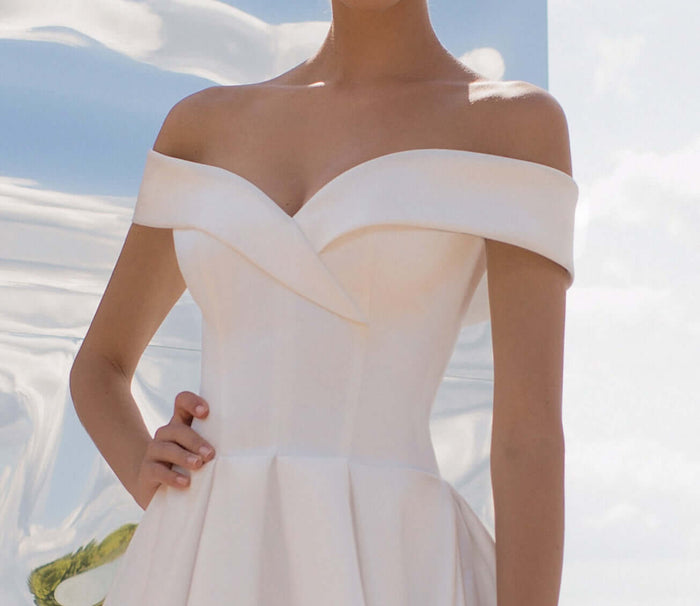 bridal shop in ottawa, bridal shop in Toronto, bridal shop near me, bridal shop in orleans, bridal shop Ontario, bridal shop orleans, aline wedding dress