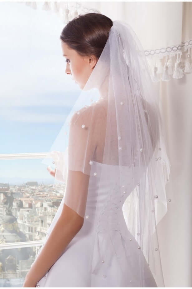 bridal gown Canada, bridal gowns Canada, bridal gowns Ontario, bridal shop Canada, bridal shop in orleans, 