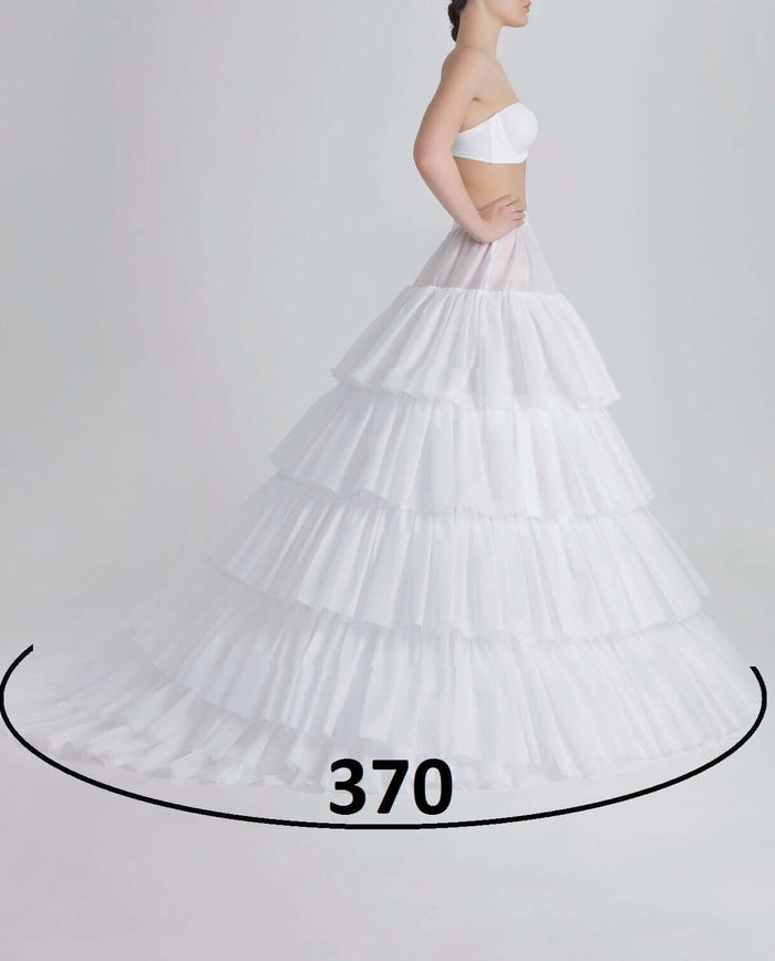 bridal hoopskirt near me, bridal hoopskirt rental, petticoat near me, petticoat rental near me, petticoat rental Ottawa, aline wedding dress